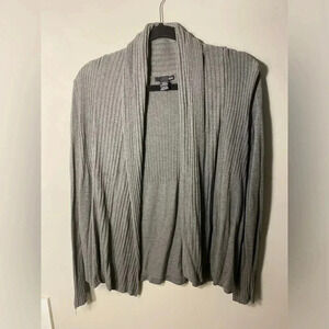 H&M women’s gray open long sleeve sweater | size Medium